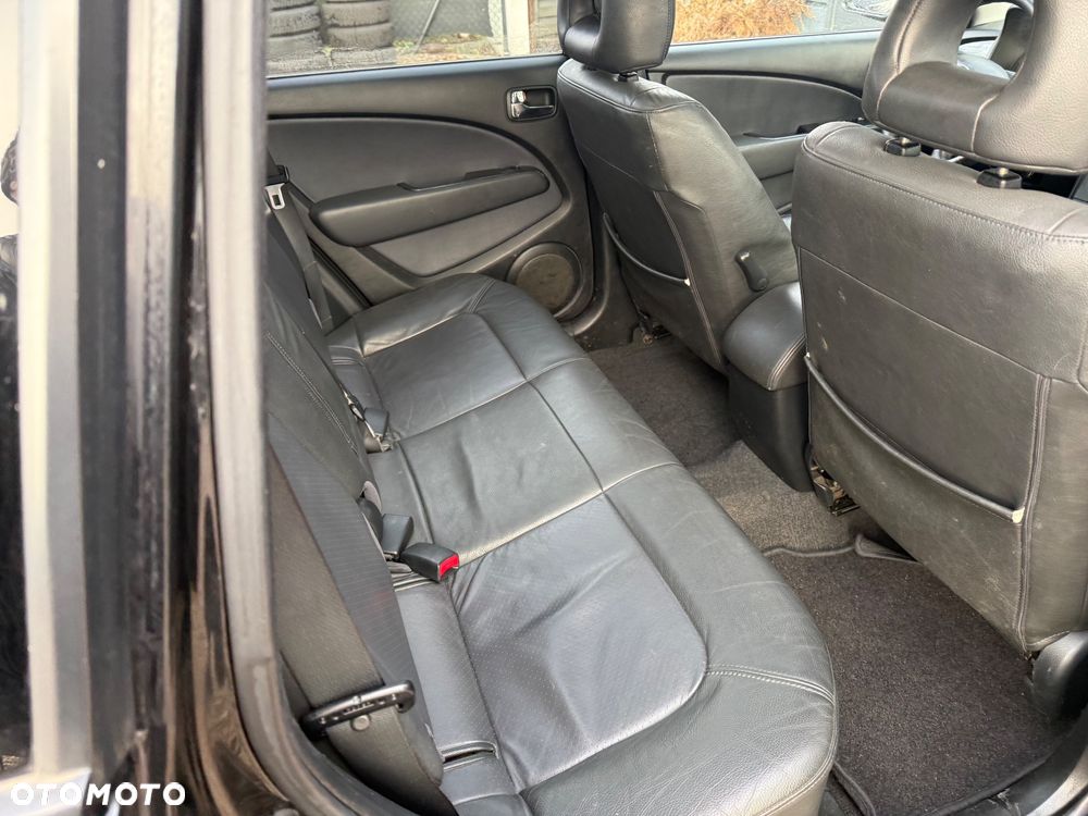 Mitsubishi Outlander 2.0 4WD Intense - 17