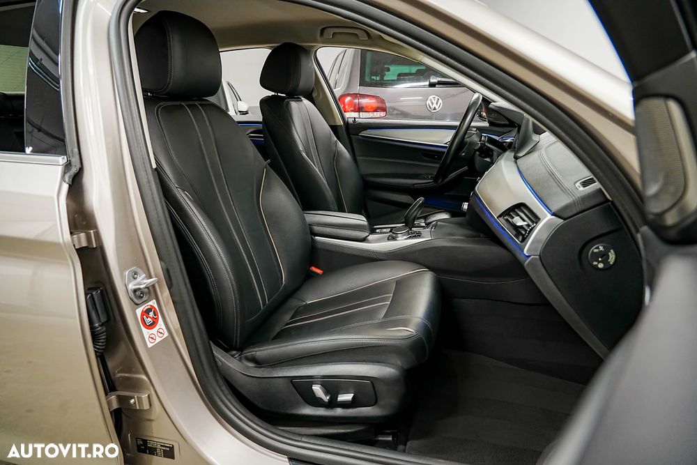 BMW Seria 5 520d xDrive AT - 6