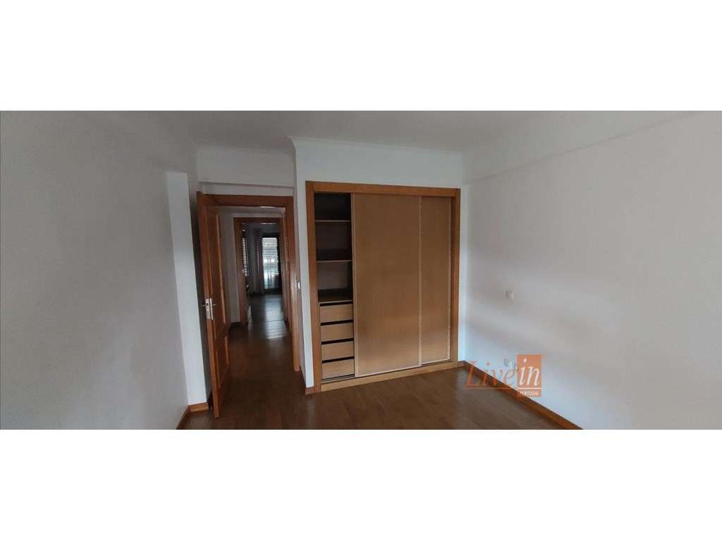 Apartamento T2 no Carregado - Grande imagem: 3/9