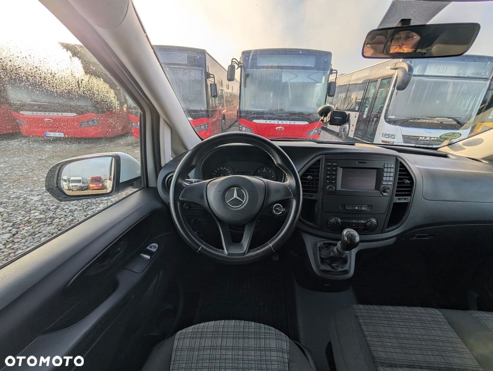 Mercedes-Benz Vito - 21