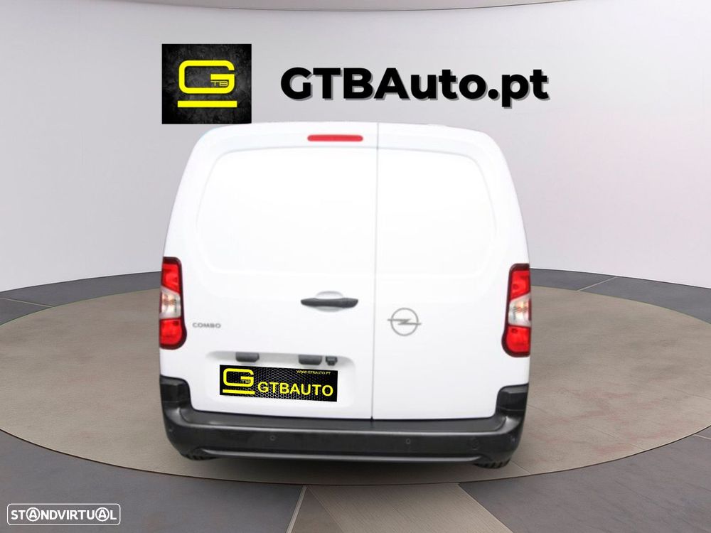 Opel Combo Cargo 1.5 D I.V.A DEDUTÍVEL - 11