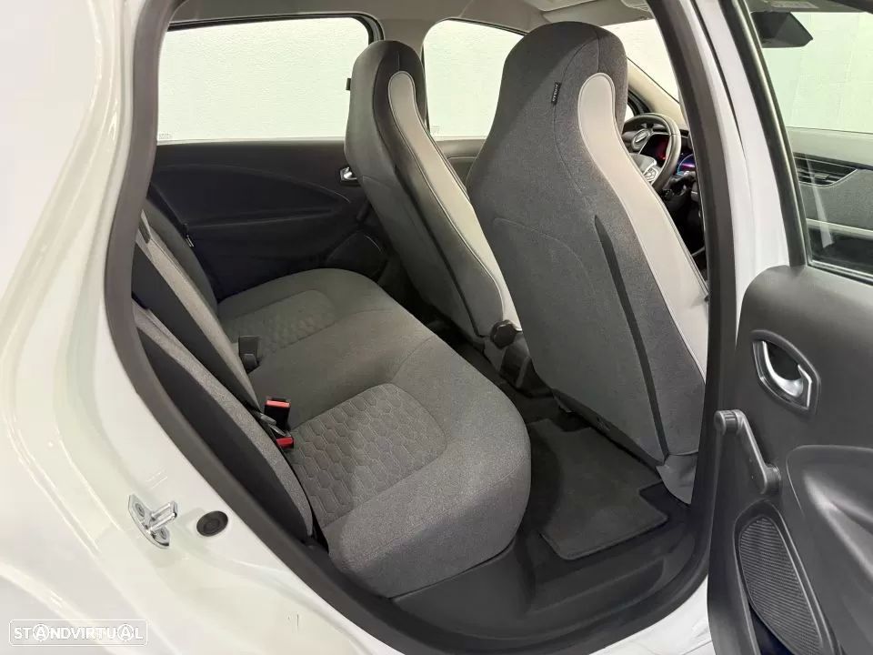 Renault Zoe (c/ Bateria) Limited 50 - 16