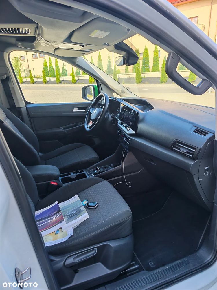 Ford Tourneo Connect 2.0 EcoBlue Titanium - 32