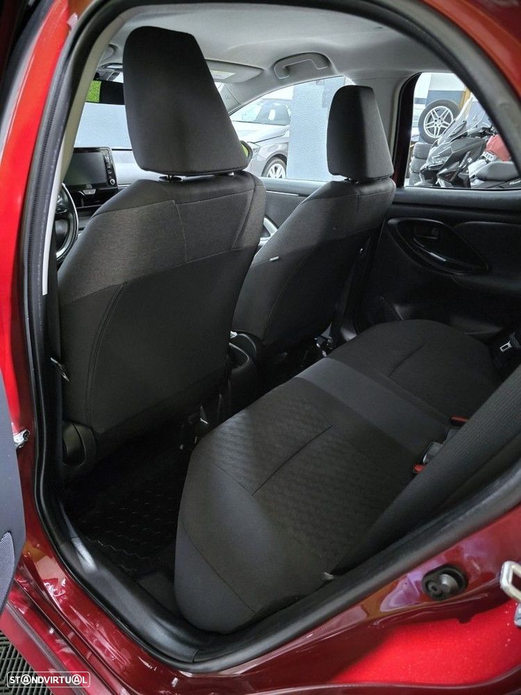 Toyota Yaris 1.0 VVT-i Exclusive - 12