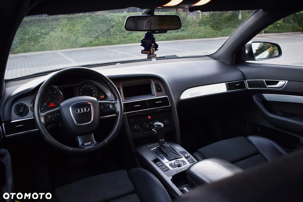 Audi A6 Avant - 17