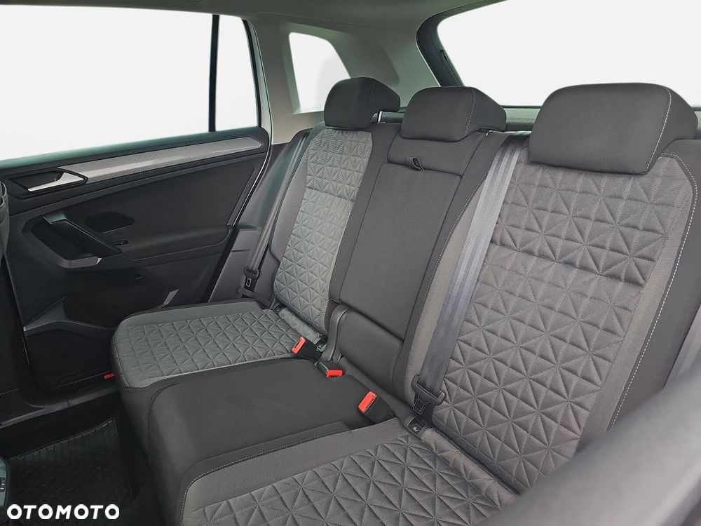 Volkswagen Tiguan 1.5 TSI EVO Life - 17
