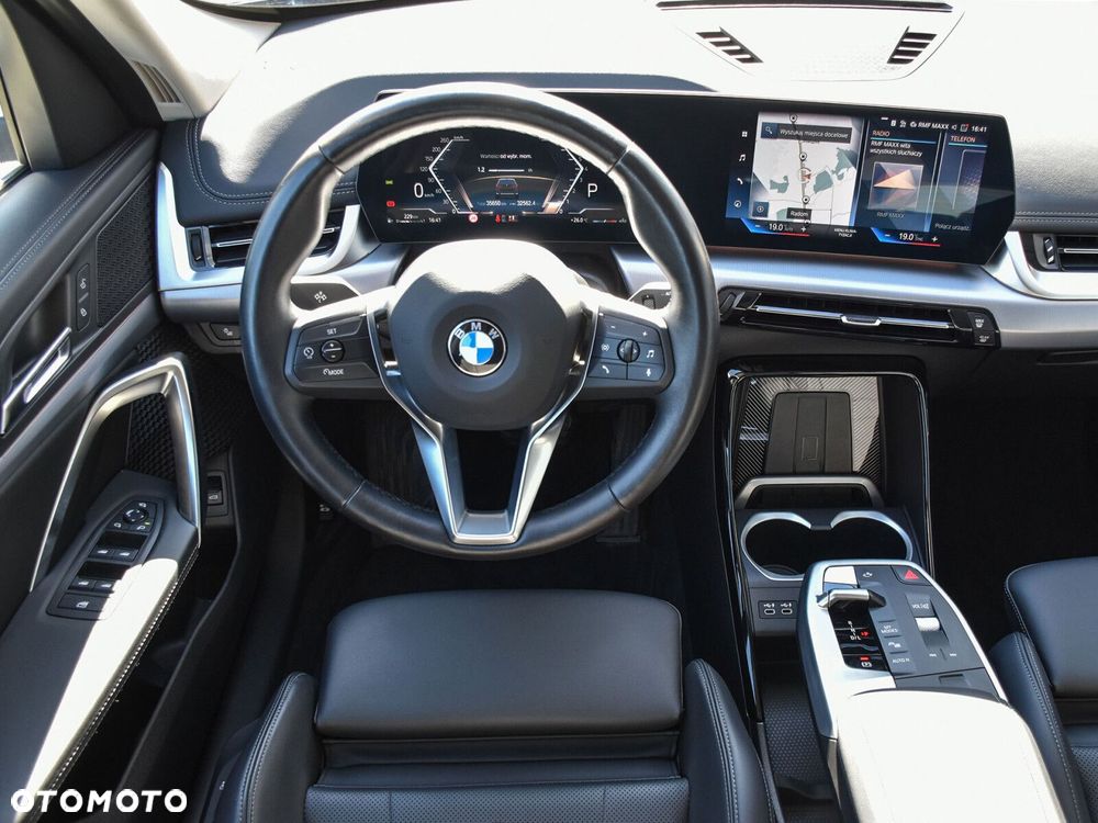 BMW X1 sDrive18i xLine - 16