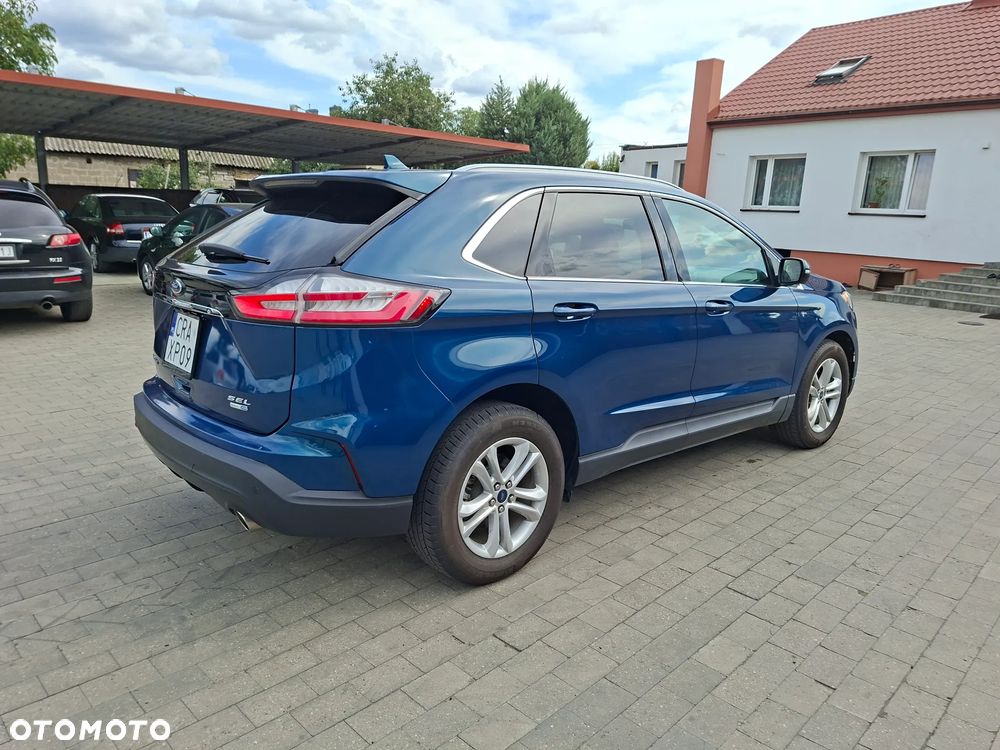 Ford Edge - 4