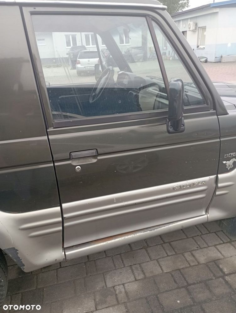 HYUNDAI GALLOPER 3D DRZWI PRAWE PRZEDNIE GOŁE - 1