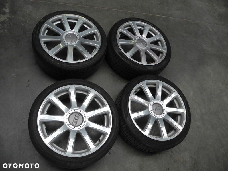 Audi A4 Limousine - 33