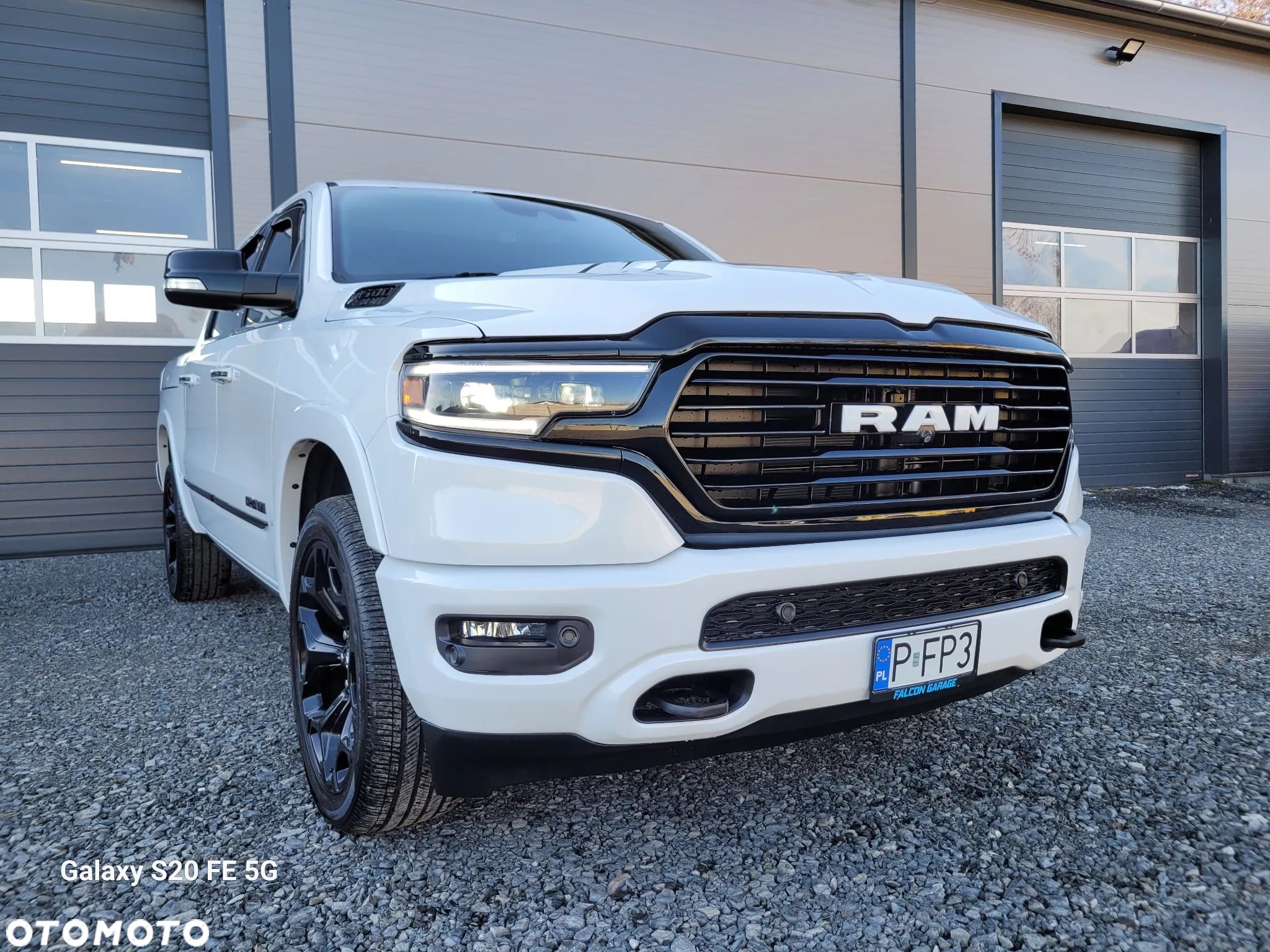 RAM 1500 Crew Cab Limited - 1