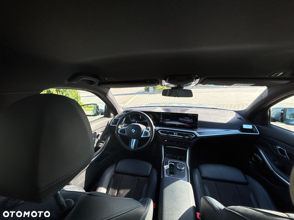 BMW Seria 3 320i xDrive M Sport - 16