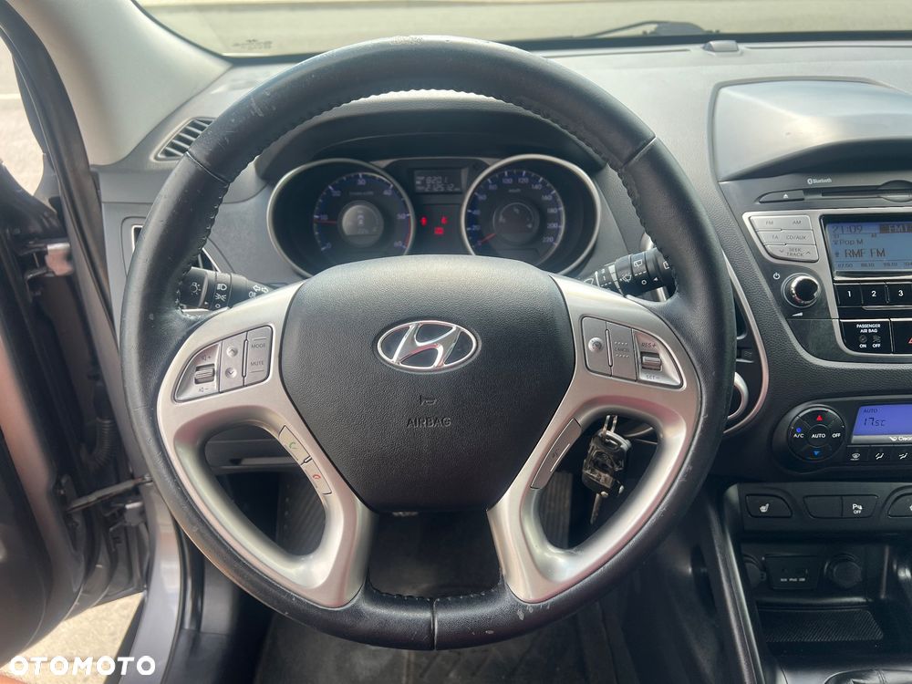 Hyundai ix35 1.7 CRDi 2WD blue Finale - 13