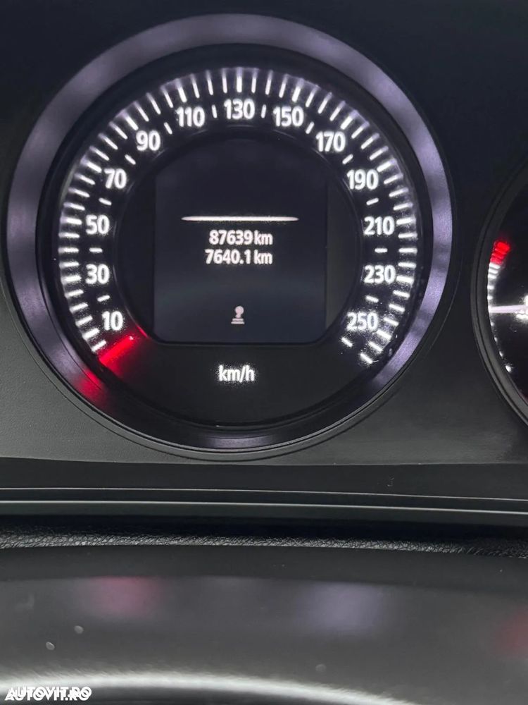 Renault Megane TCe 116 GPF Life - 11