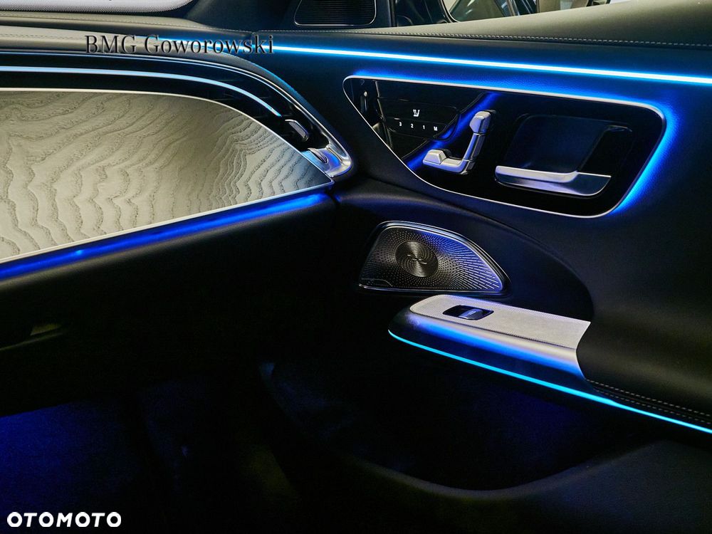 Mercedes-Benz Klasa E - 17