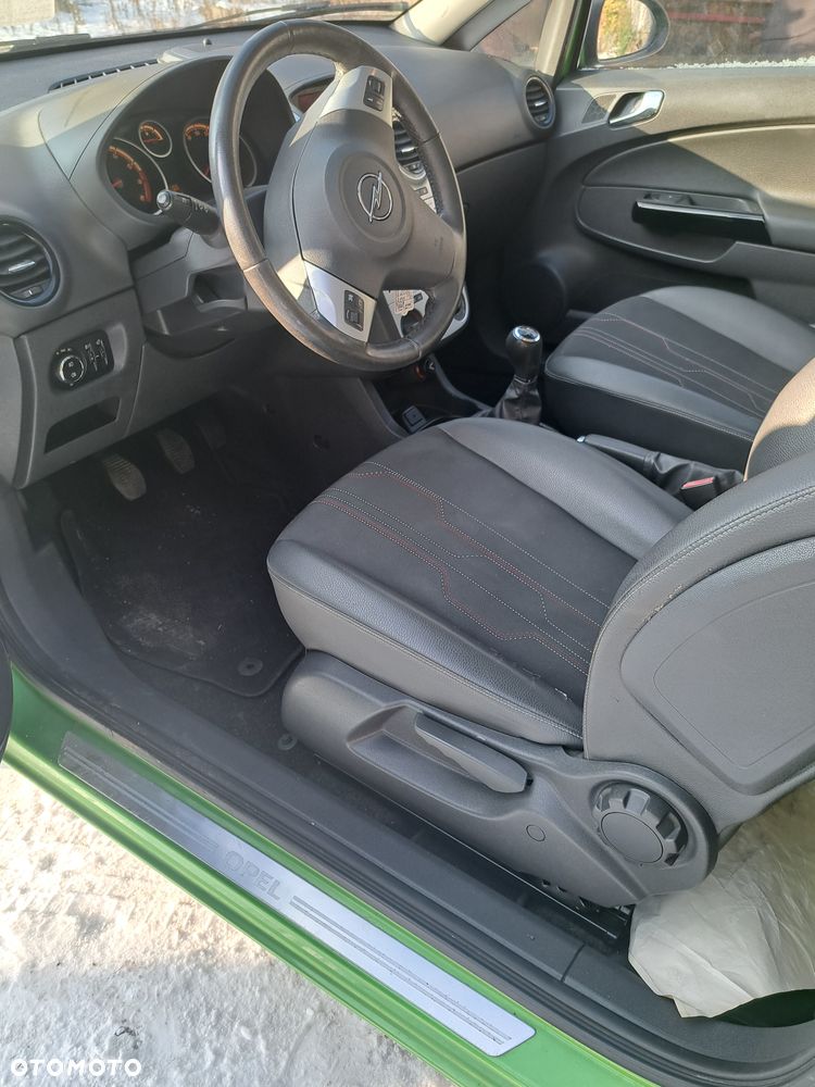 Opel Corsa - 20