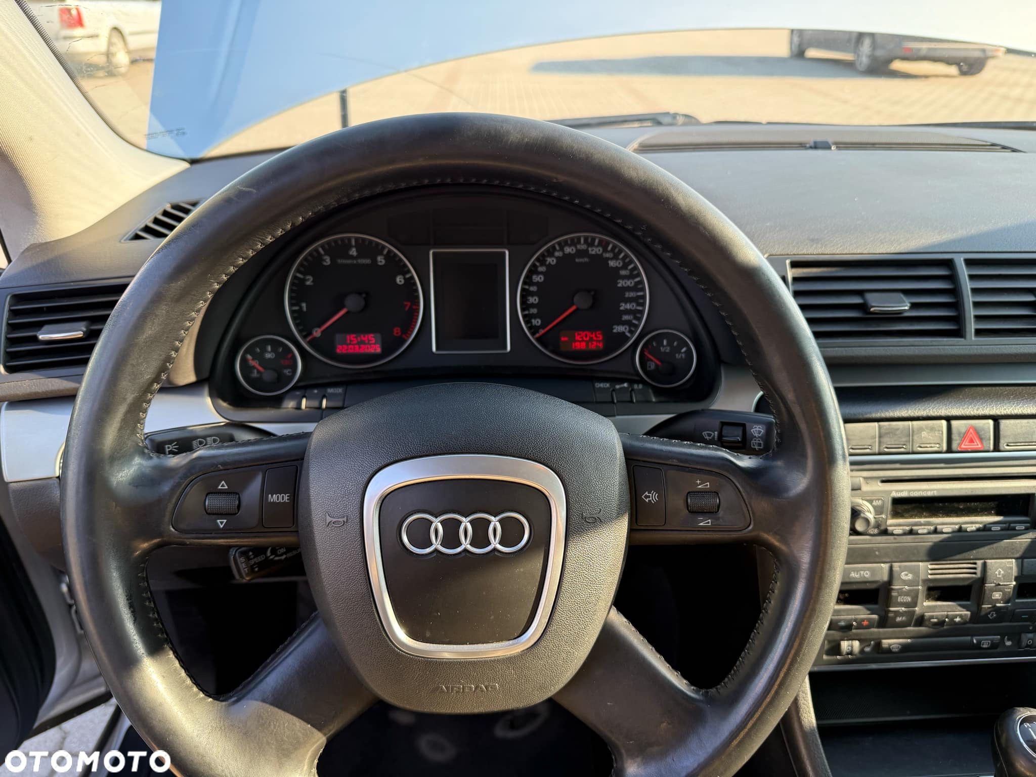 Audi A4 Avant 2.0 T FSI quattro - 8