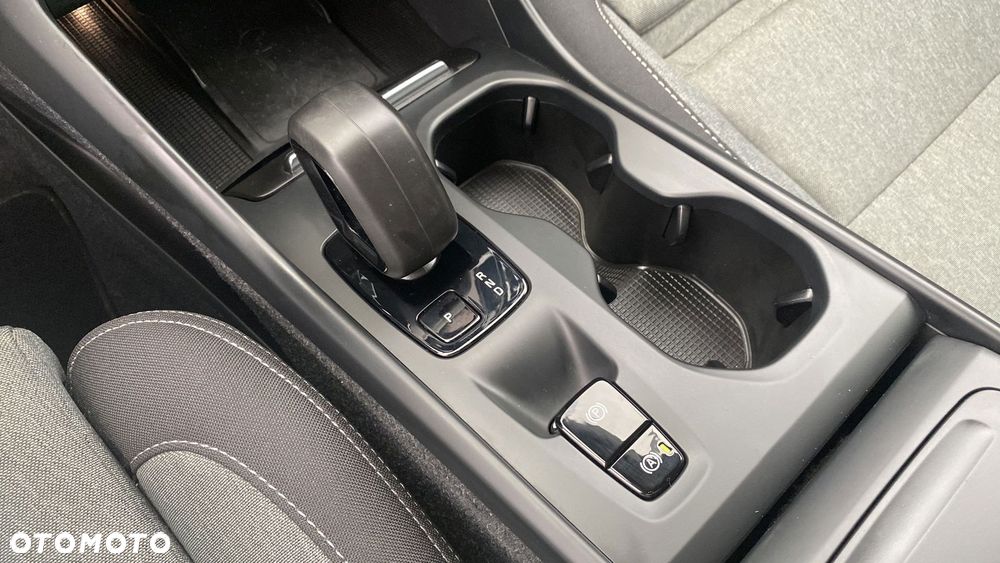 Volvo XC 40 T2 Core - 19