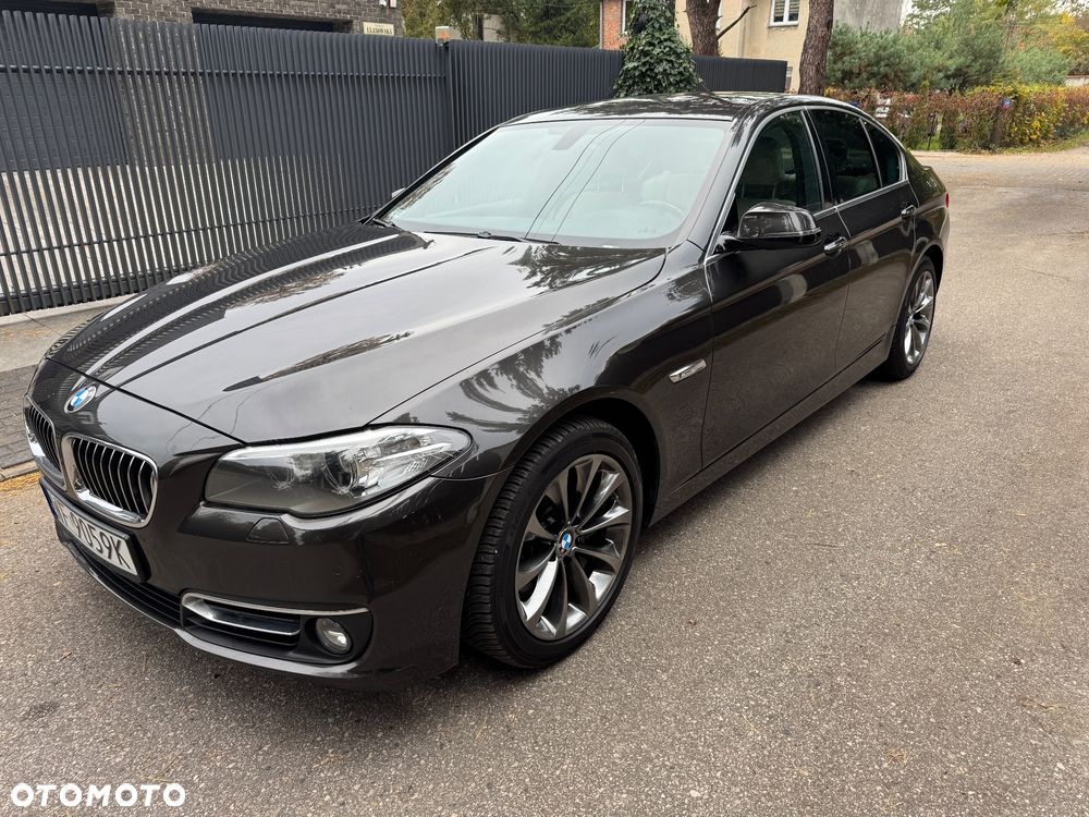 BMW Seria 5 525d xDrive Luxury Line - 4