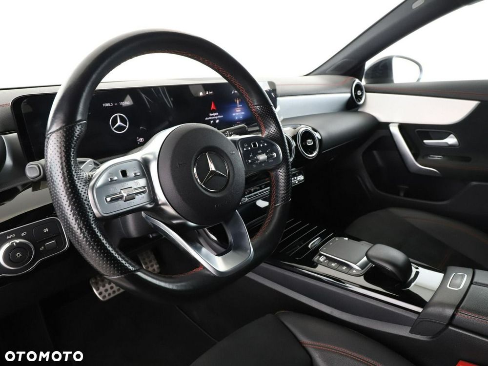 Mercedes-Benz CLA 200 d 8G-DCT AMG Line - 15