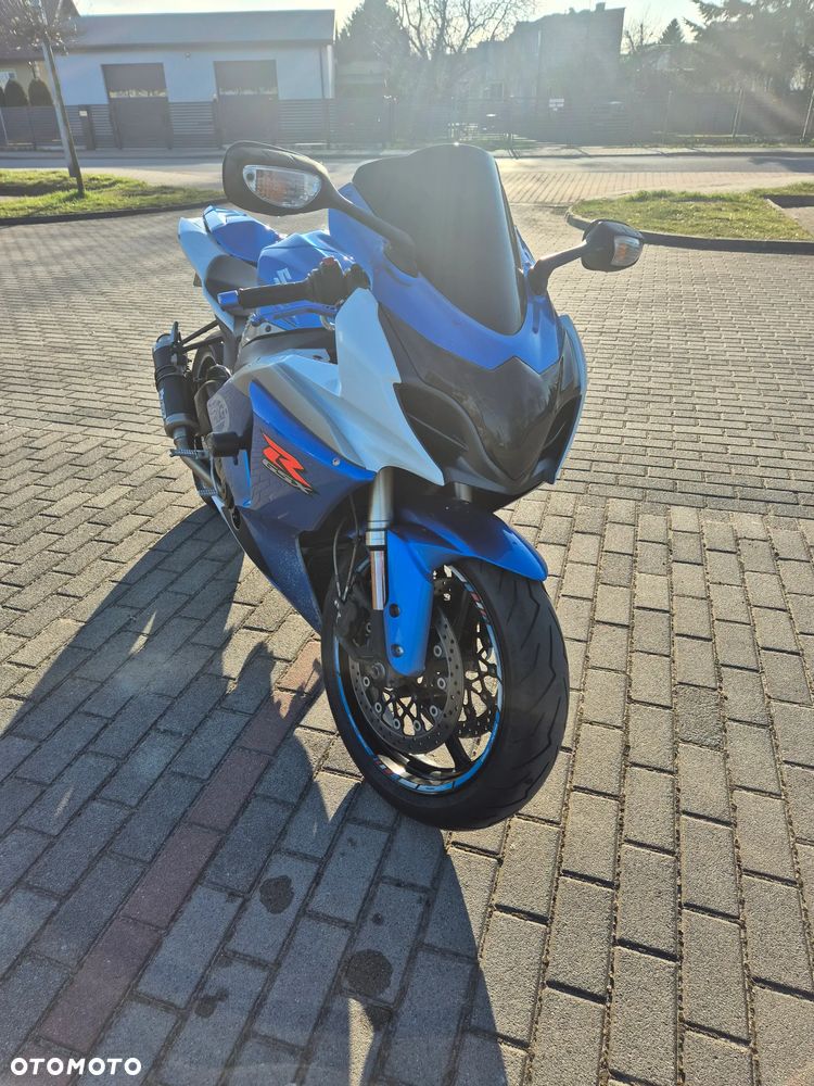 Suzuki GSX-R - 2