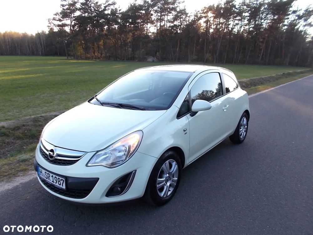 Opel Corsa 1.4 16V Satellite - 1