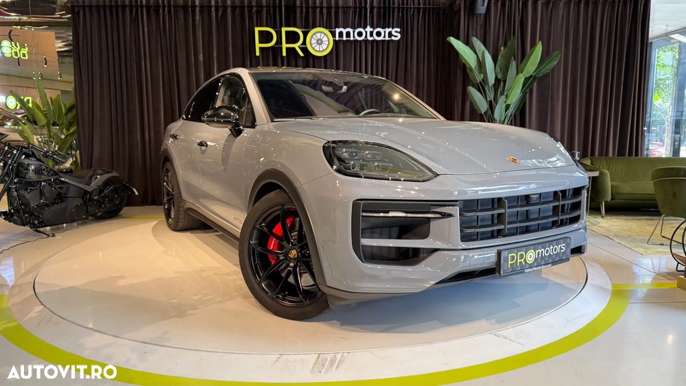 Porsche Cayenne Coupe GTS Tiptronic S