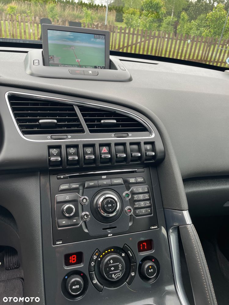 Peugeot 3008 Hybrid4 - 23
