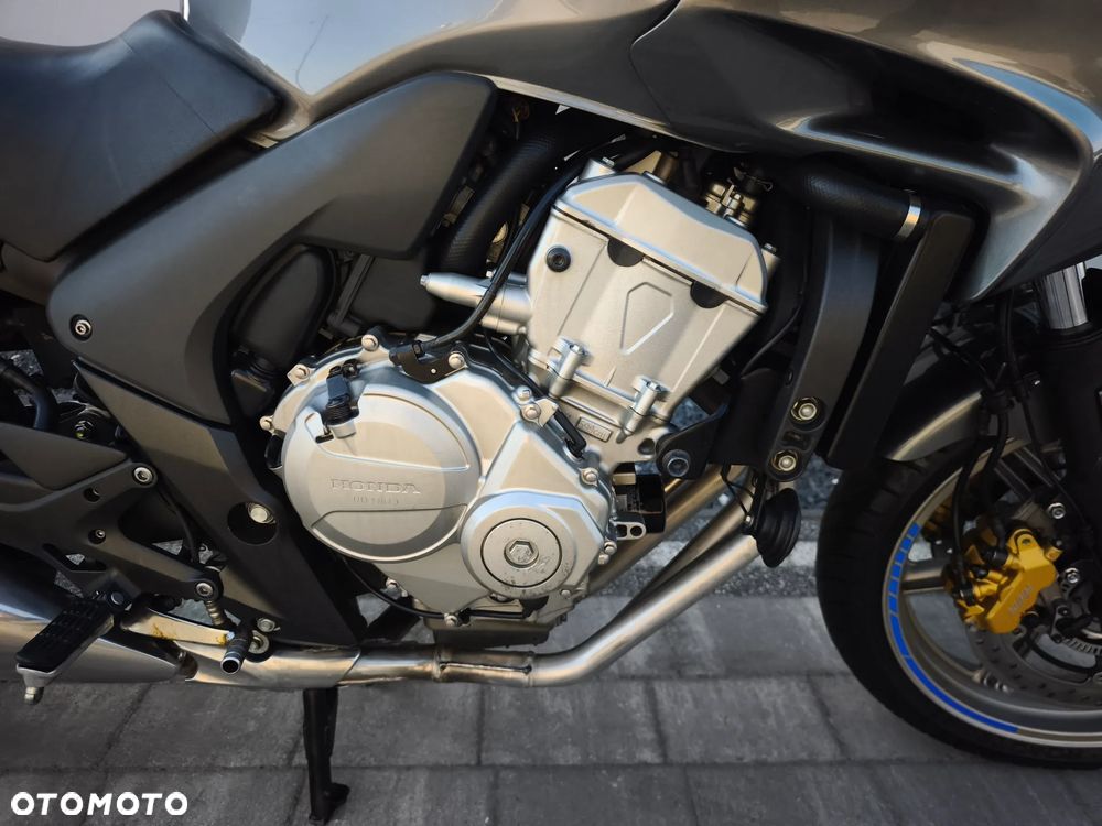 Honda CBF - 14