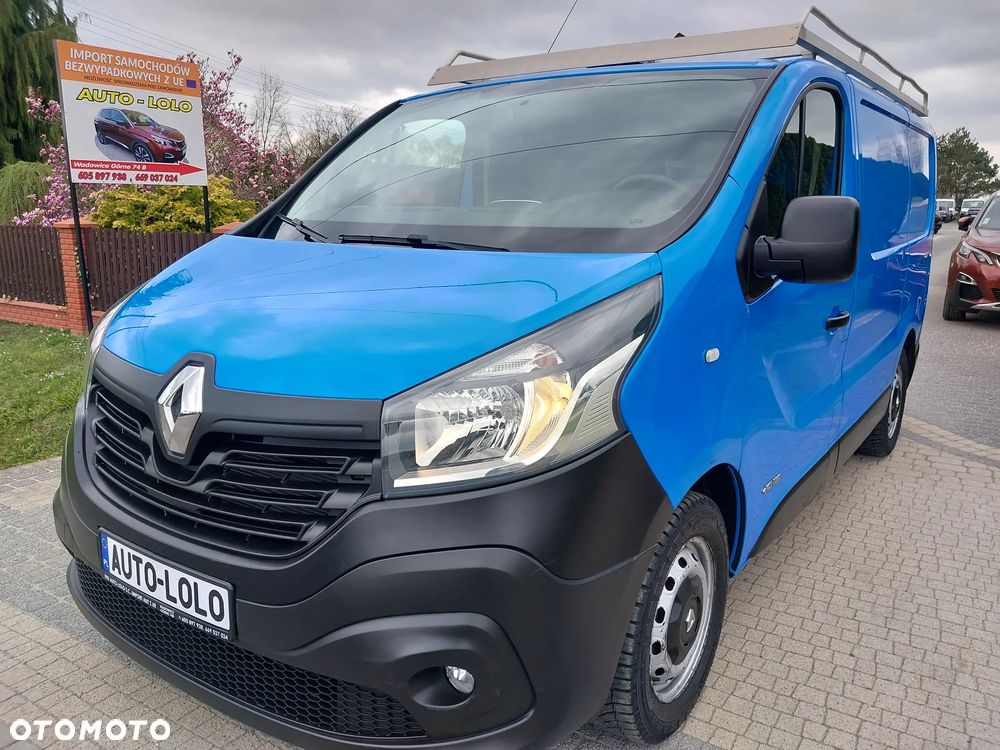 Renault TRAFIC - 1