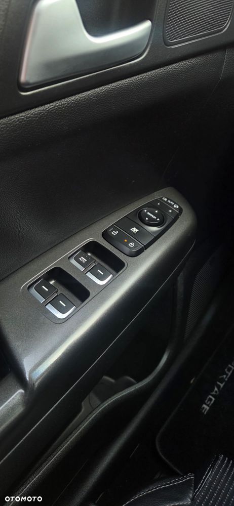 Kia Sportage 1.6 GDI 2WD ISG Spirit - 24