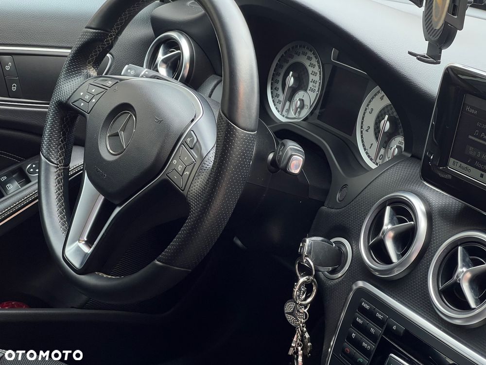 Mercedes-Benz Klasa A 180 (BlueEFFICIENCY) 7G-DCT - 17