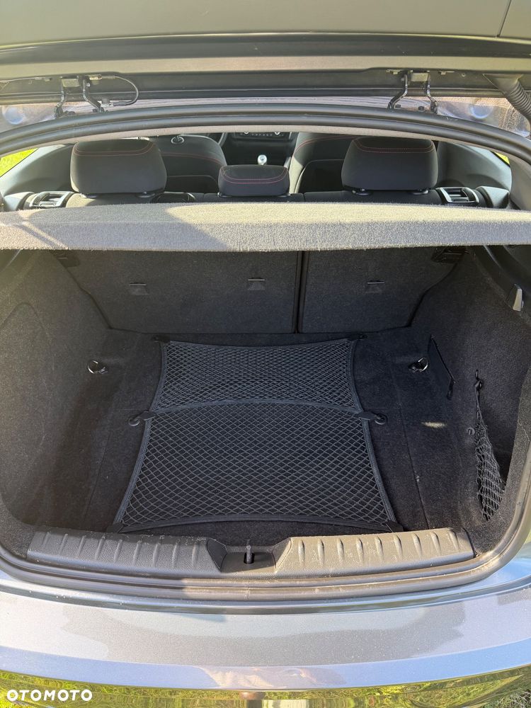 BMW Seria 1 116d DPF - 15