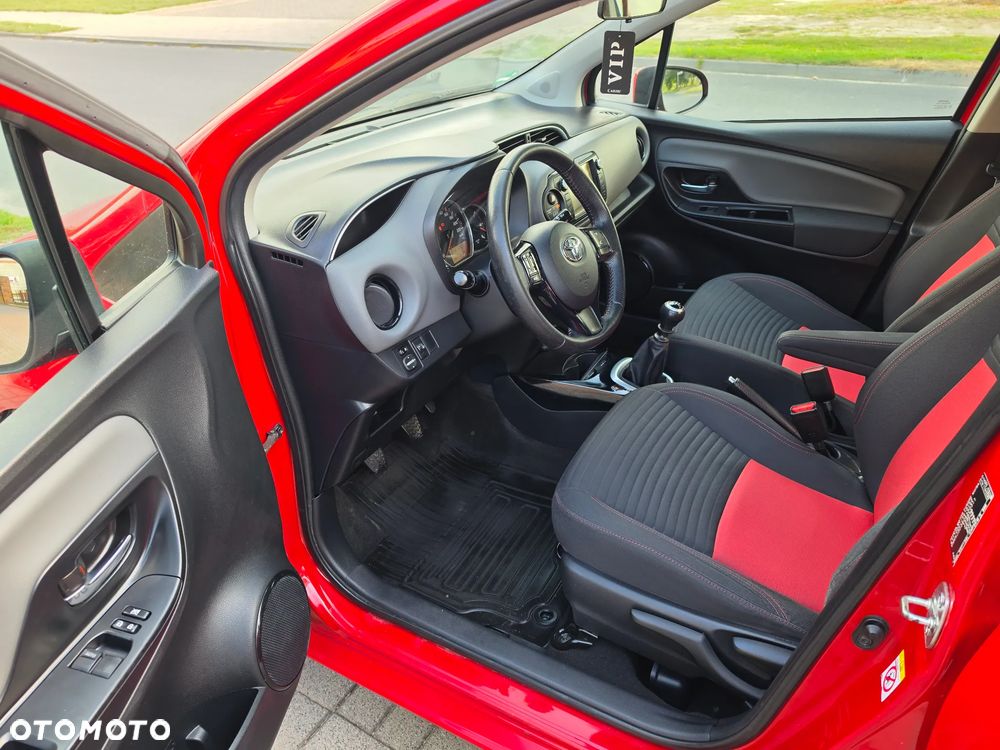 Toyota Yaris 1.33 VVT-i Executive - 8