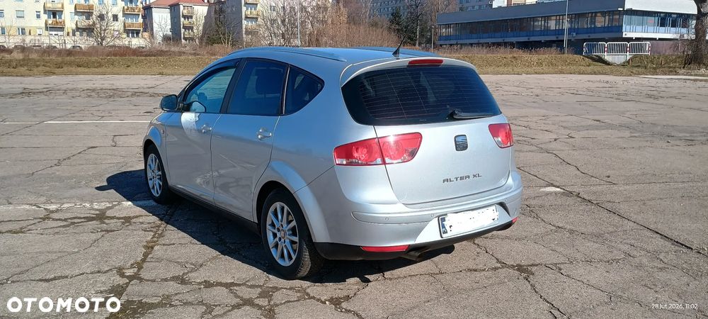 Seat Altea XL 1.6 TDI Style DSG - 2