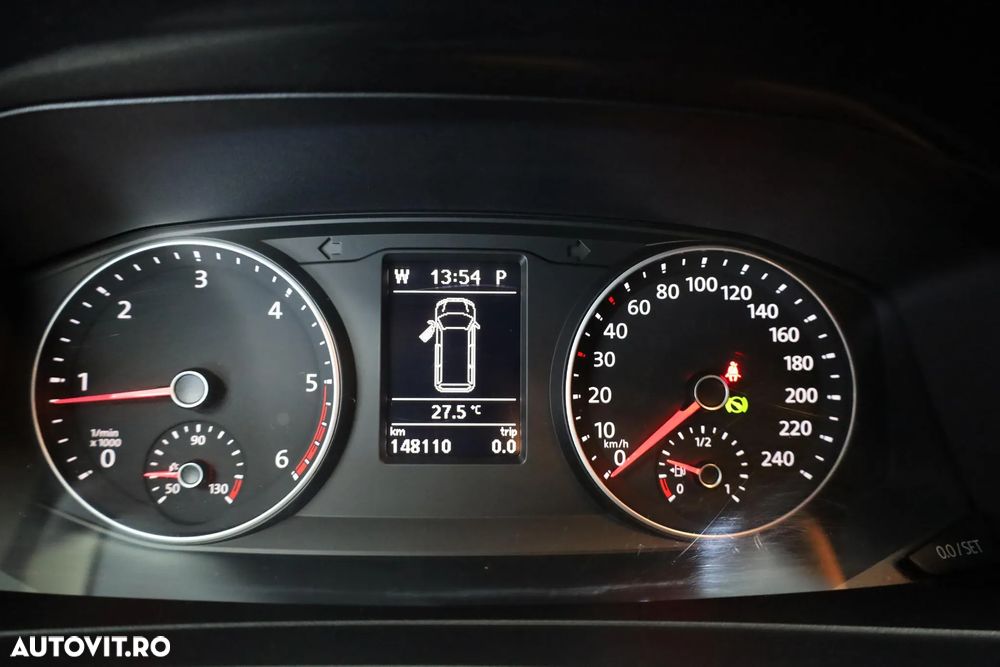 Volkswagen Caravelle T6 2.0 TDI KR Comfortline DSG - 9