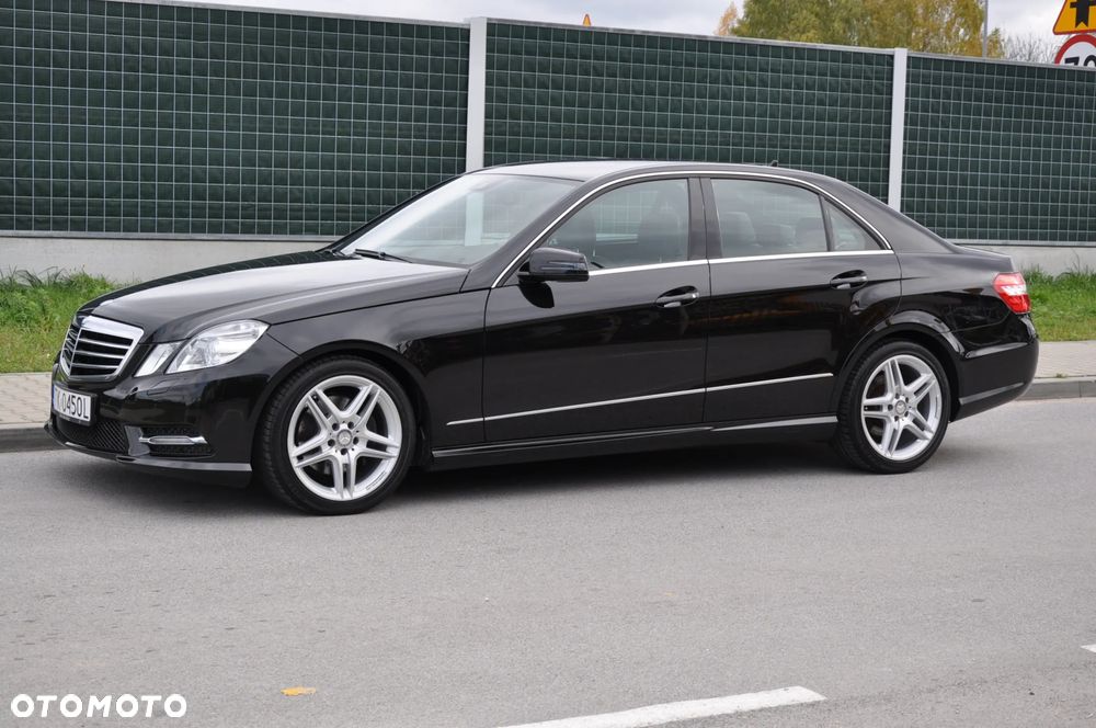 Mercedes-Benz Klasa E 250 CDI 4-Matic BlueEff Avantgarde - 36