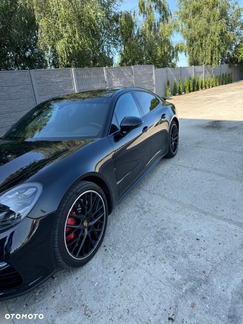 Porsche Panamera - 2
