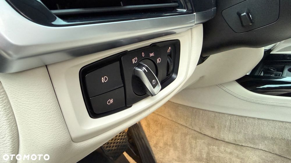 BMW X5 xDrive40e - 30