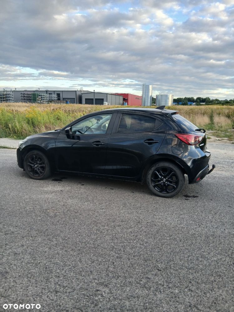 Mazda 2 - 4