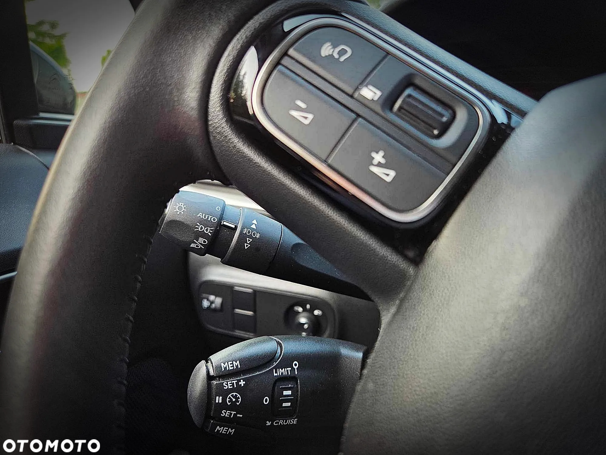 Citroën C3 1.2 PureTech C-Series - 18