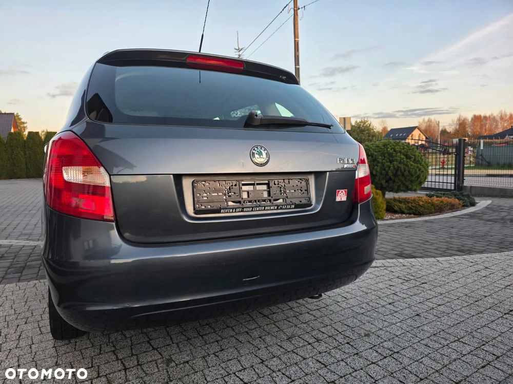 Skoda Fabia - 10