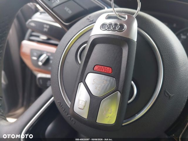 Audi A4 Limousine 40 TFSI quattro S tronic - 12