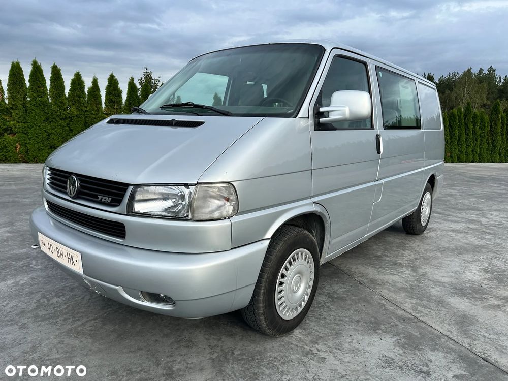 Volkswagen TRANSPORTER T4 2.5 TDI 102 KM BRYGADÓWKA 6 OSÓB LIFT - 13