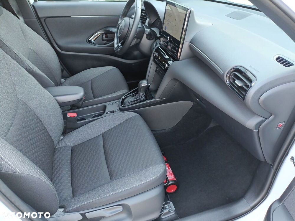Toyota Yaris Cross Hybrid 1.5 Style - 13