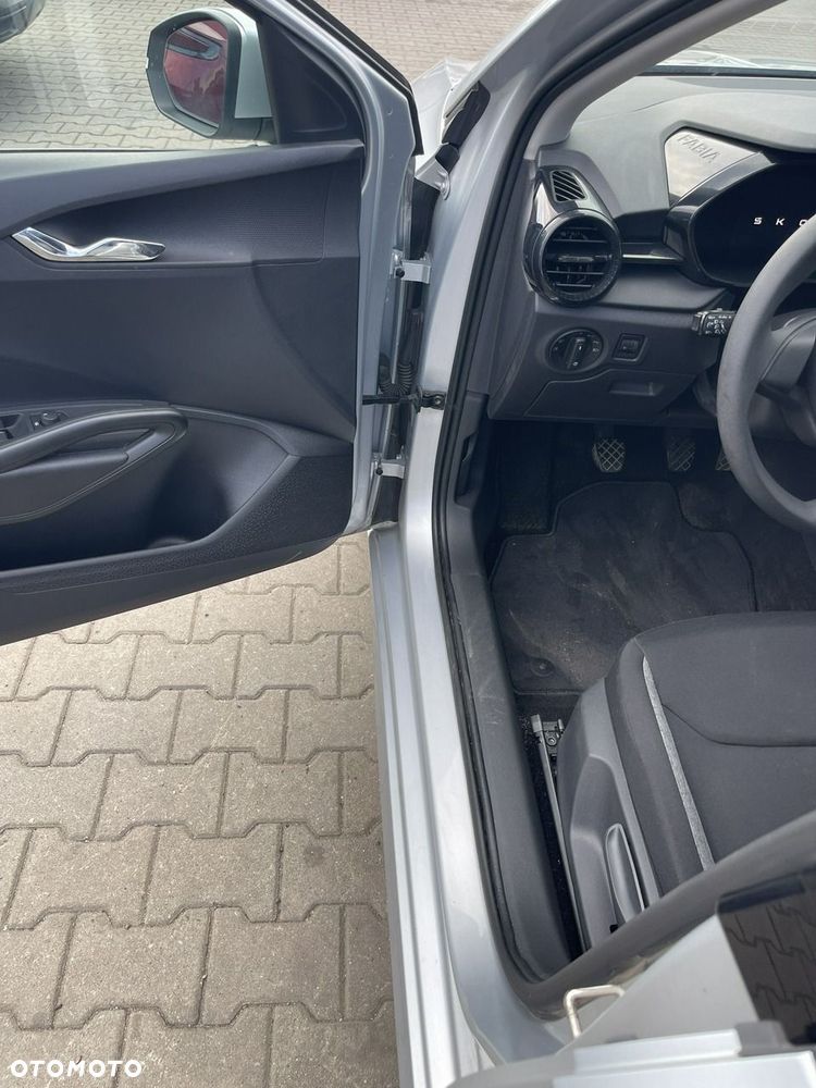 Skoda Fabia 1.0 Active - 5