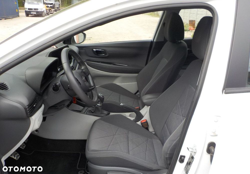 Hyundai Bayon - 20