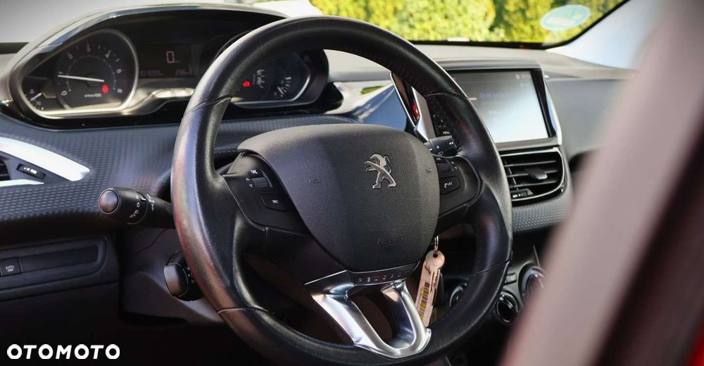 Peugeot 2008 - 13