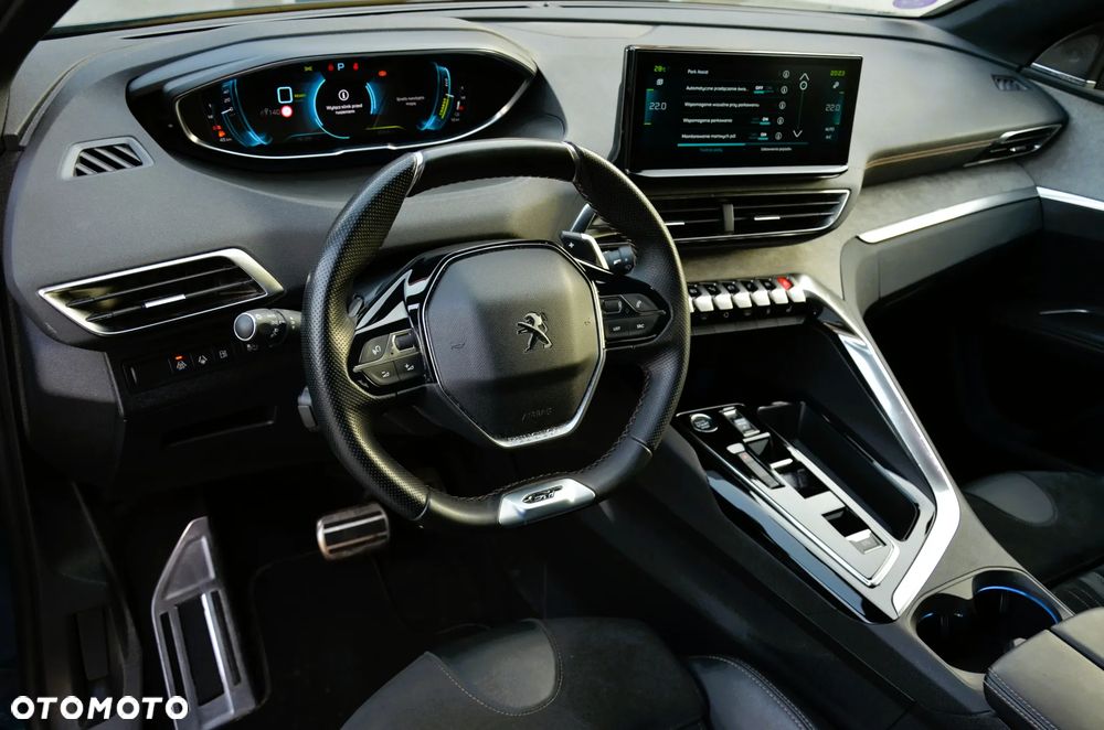 Peugeot 3008 1.6 PureTech HYbrid GT Line S&S EAT8 - 19