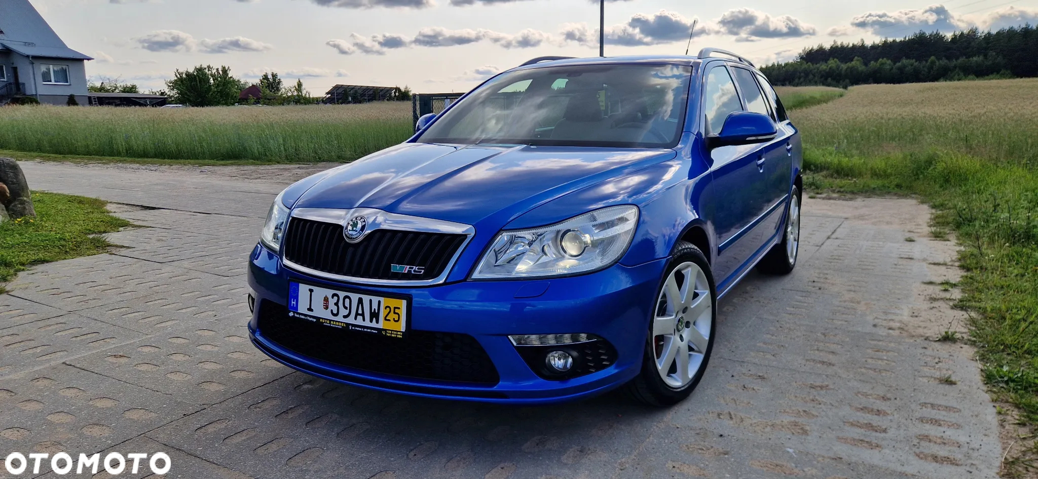 Skoda Octavia Combi 2.0 TDI CR DPF RS - 3